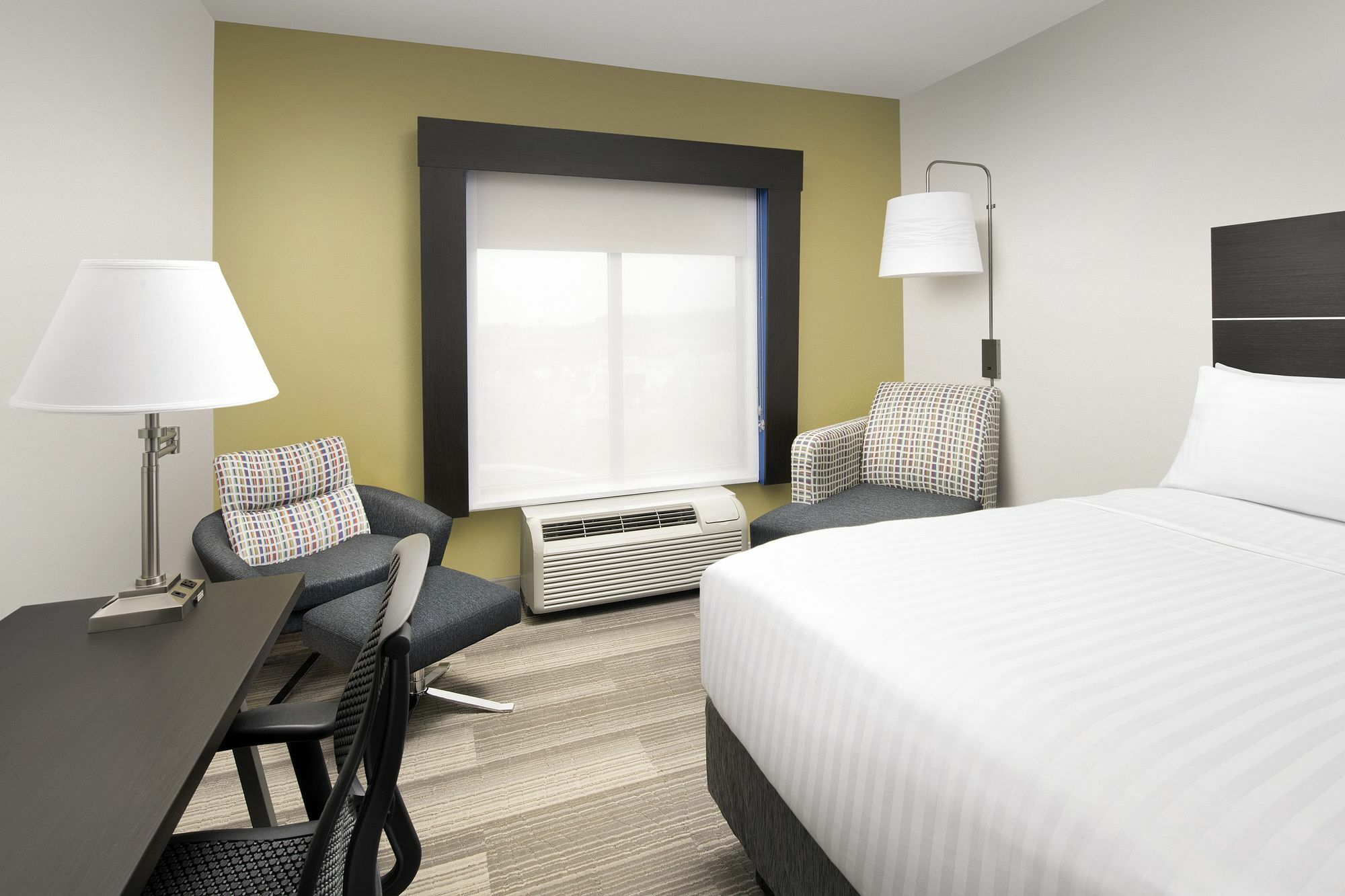 Holiday Inn Express Knoxville-Strawberry Plains By Ihg Exterior photo