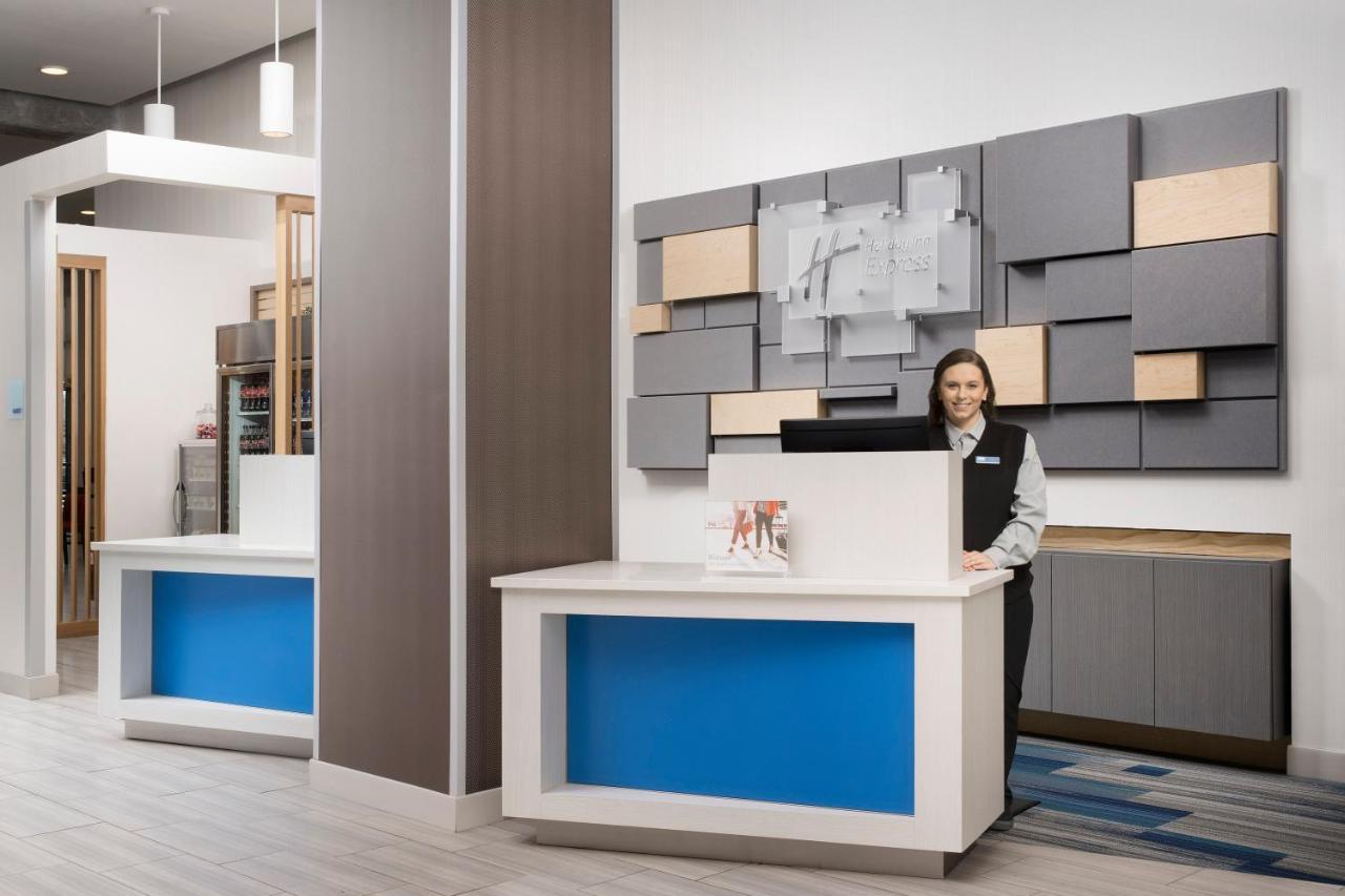 Holiday Inn Express Knoxville-Strawberry Plains By Ihg Exterior photo